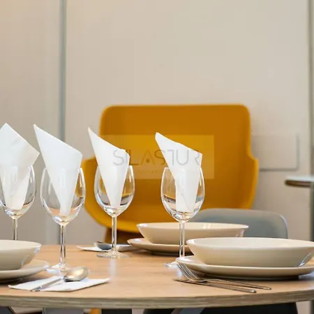 Xarabal By Silastur Apartmán Gijón